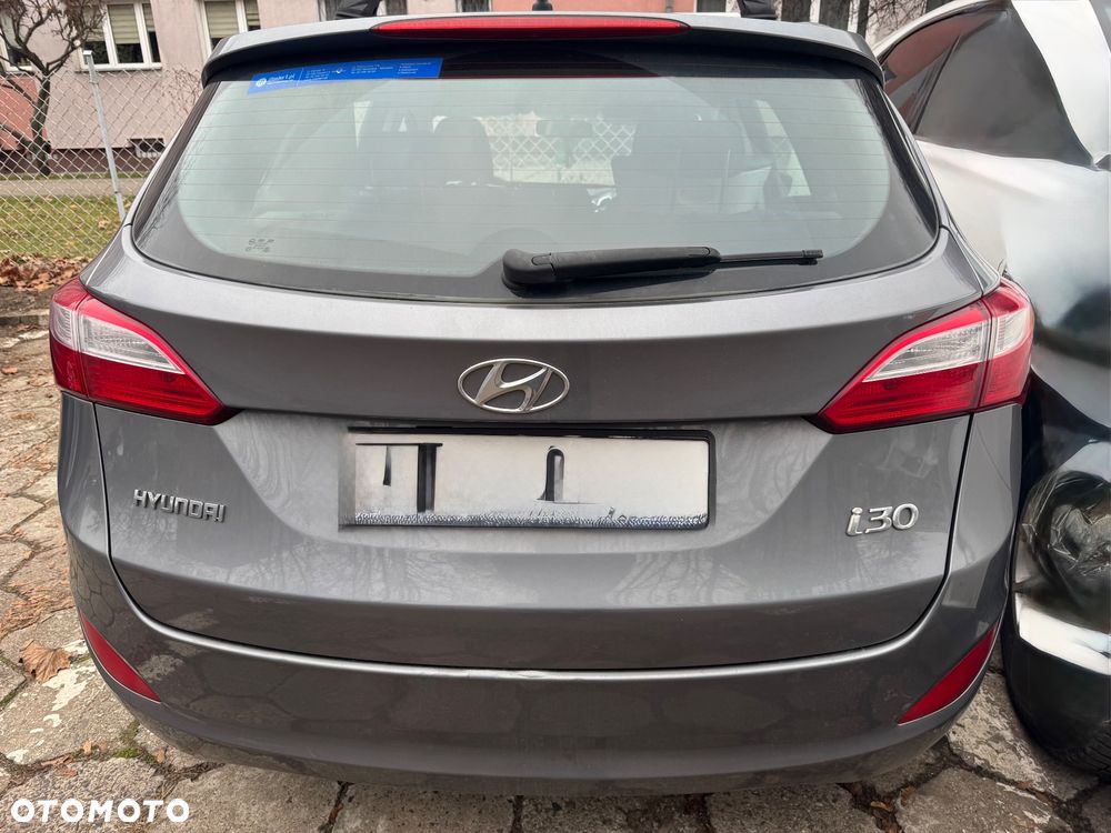 Hyundai i30 1.6 CRDi Classic - 8