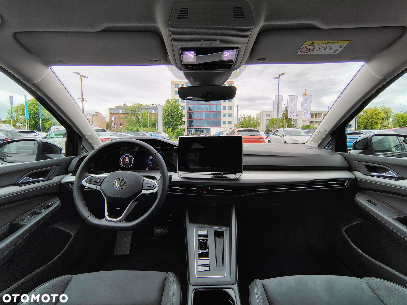 Volkswagen Golf - 23