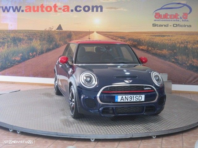 MINI 3 Portas John Cooper Works Auto Desportiva - 8