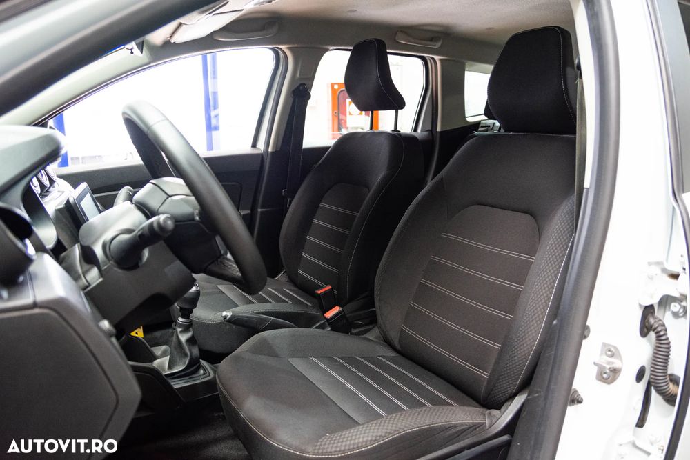 Dacia Duster 1.5 Blue dCi 4WD Essential - 6