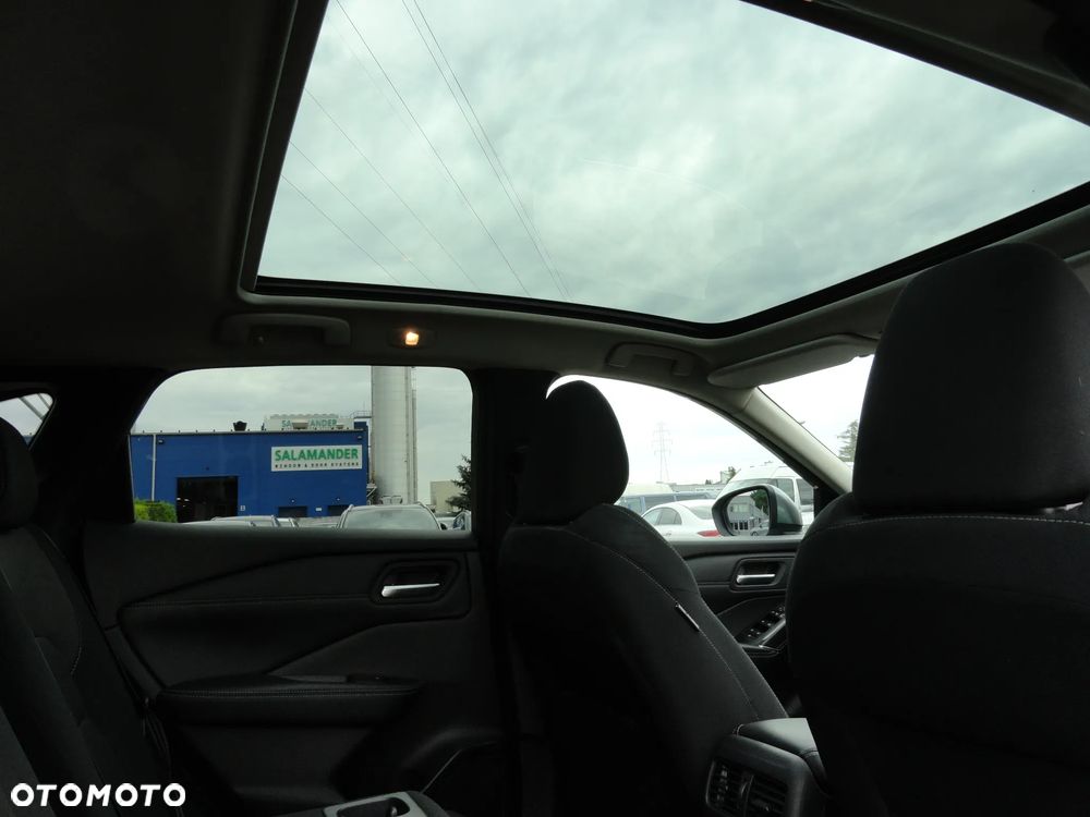 Nissan Qashqai 1.3 DIG-T MHEV Xtronic N-Connecta - 12