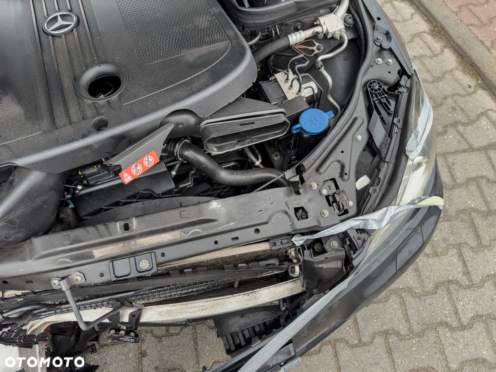 Mercedes-Benz Klasa C 220 CDI DPF Automatik Avantgarde - 12