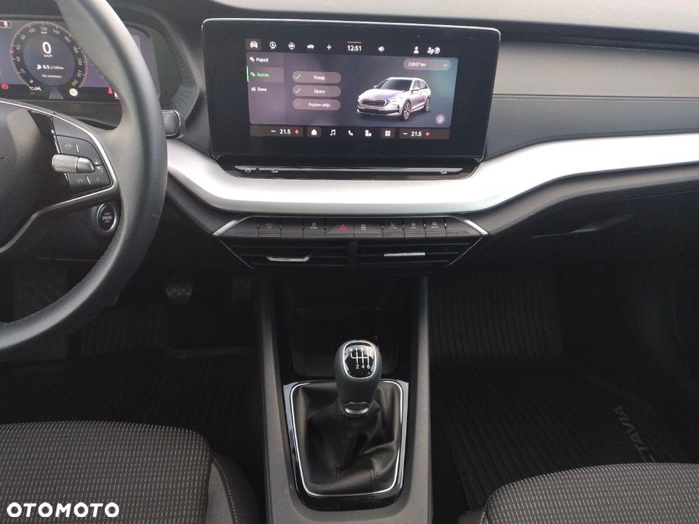 Skoda Octavia 1.5 TSI Business - 11