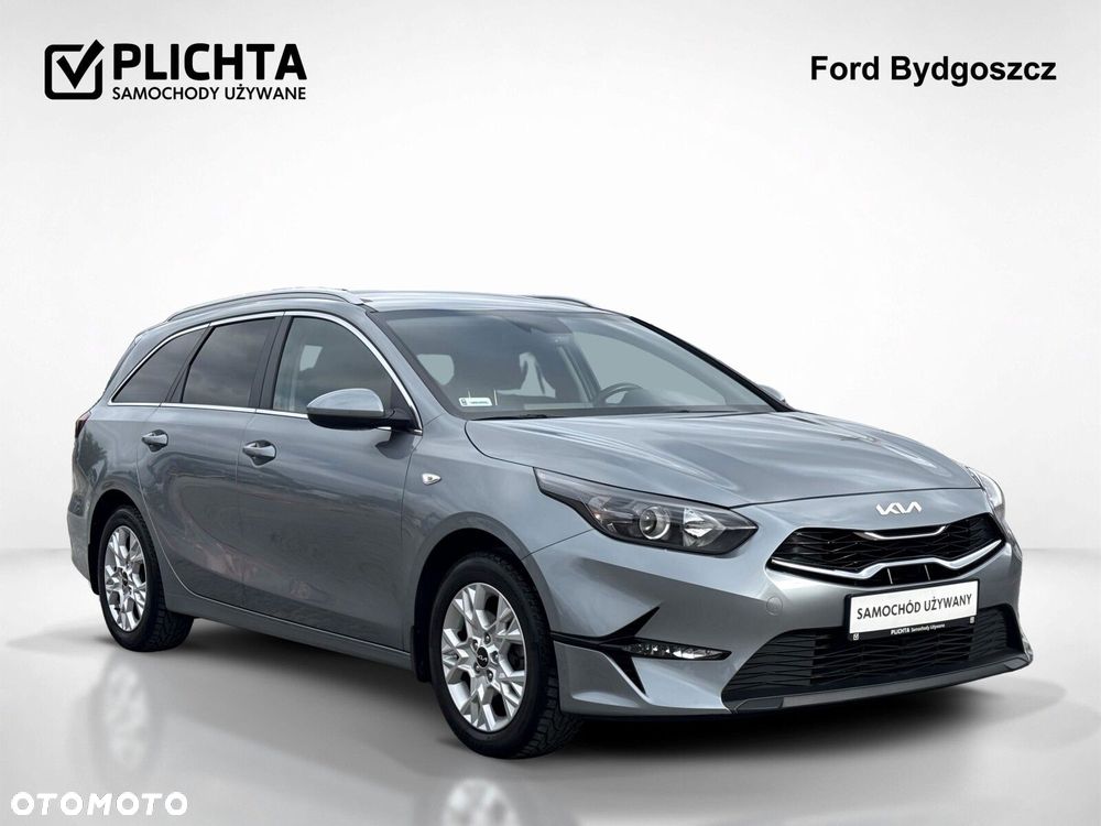 Kia Ceed - 8