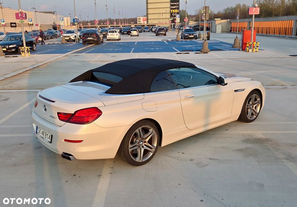 BMW Seria 6 650i - 16