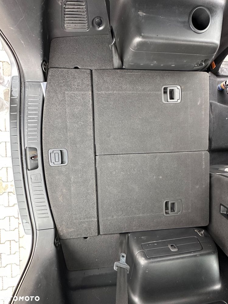 Chevrolet Captiva 2.0 d LT high (deu) - 15