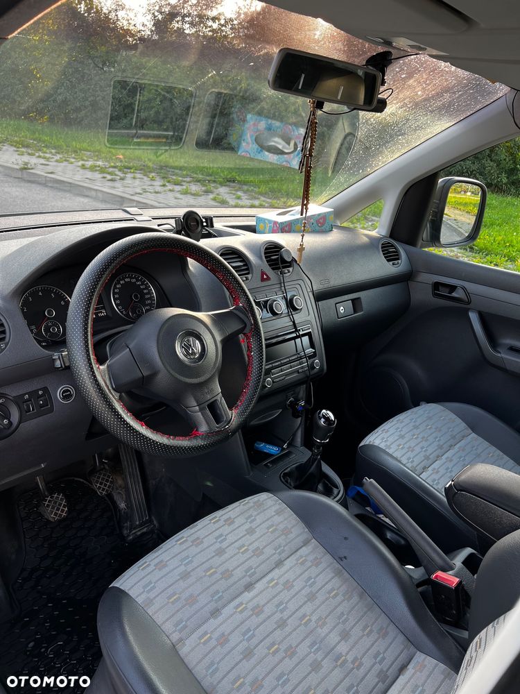Volkswagen Caddy - 8