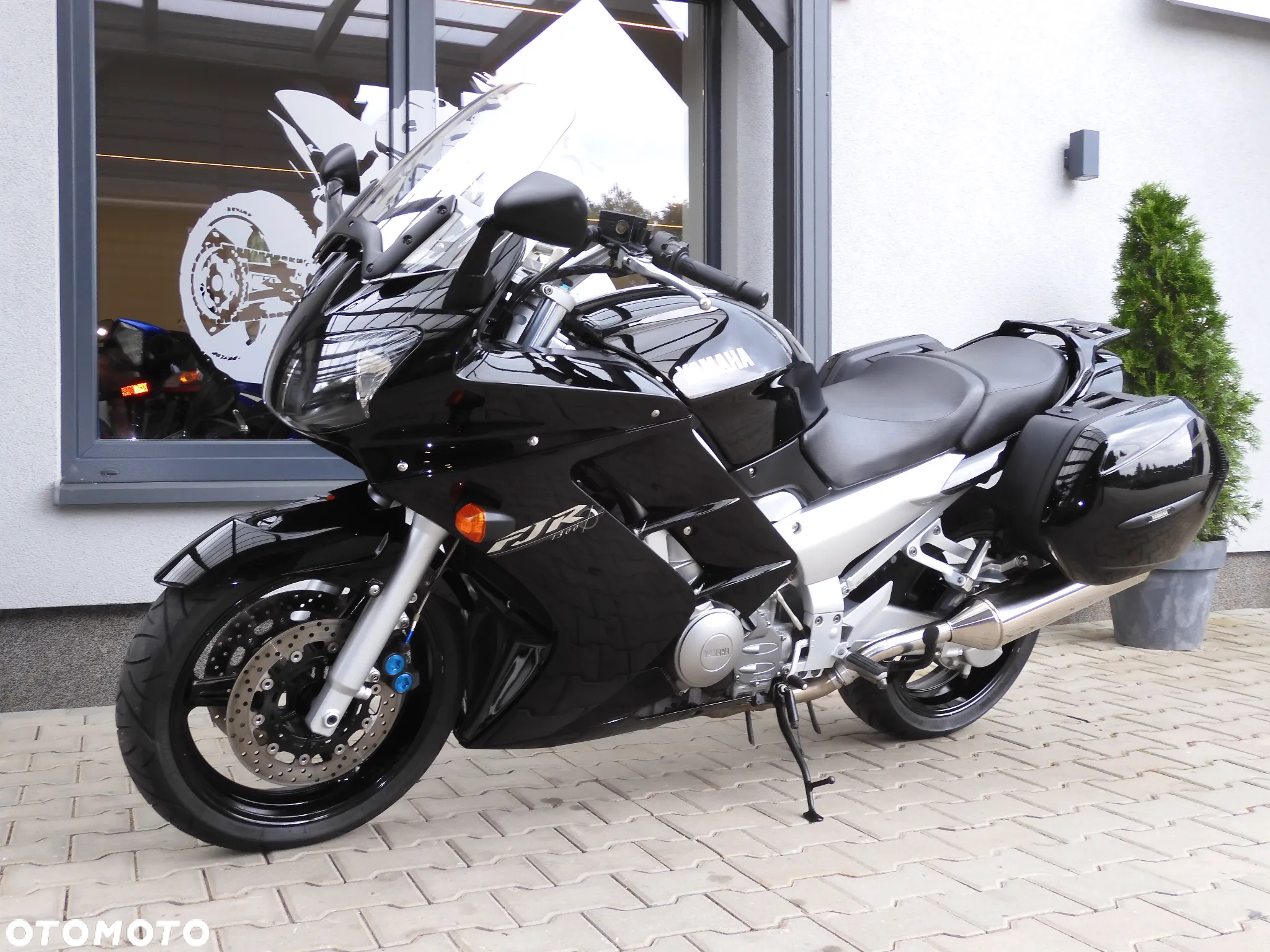 Yamaha FJR - 37