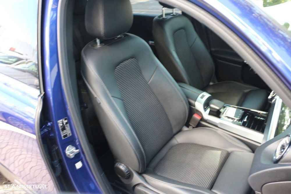 Mercedes-Benz GLB 180 d Progressive - 16
