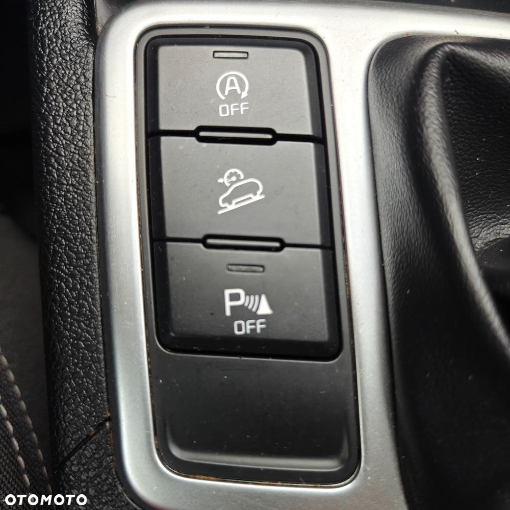 Kia Sportage 1.7 CRDI 2WD Attract - 16