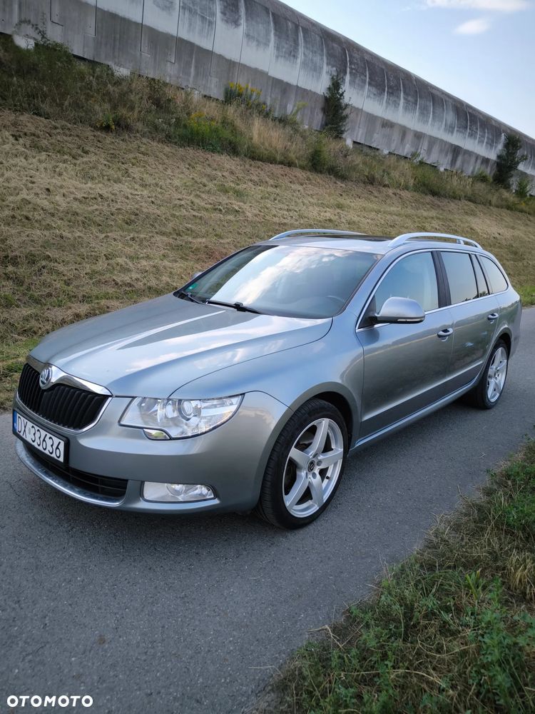 Skoda Superb 2.0 TDI Comfort DSG - 1