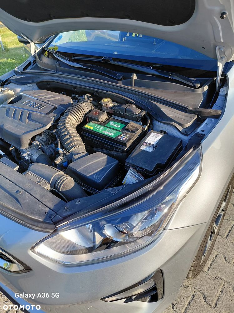 Kia Ceed 1.6 CRDi mHEV M - 10