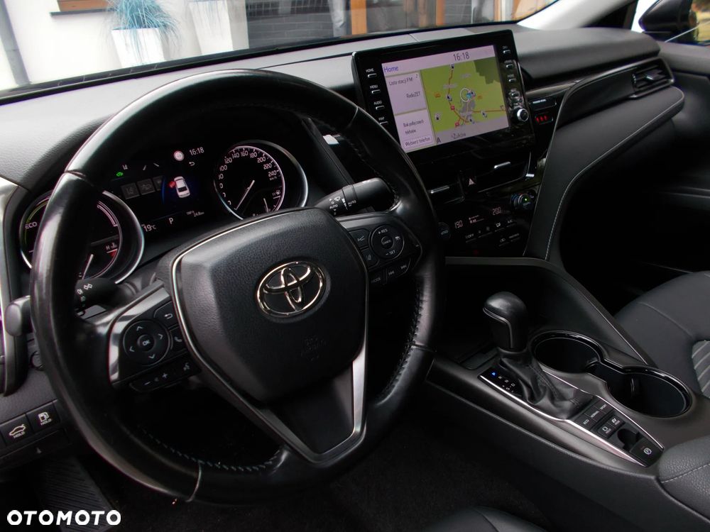 Toyota Camry 2.5 Hybrid Prestige CVT - 17