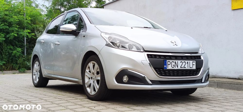 Peugeot 208 1.6 BlueHDi Active - 8