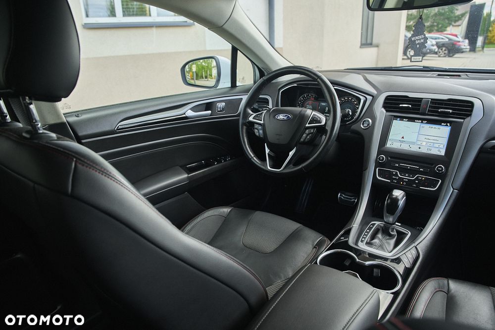 Ford Mondeo 2.0 TDCi STart-Stopp PowerShift-Aut ST-Line - 28
