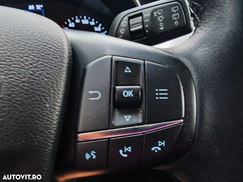 Ford Focus 1.0 EcoBoost Trend - 16