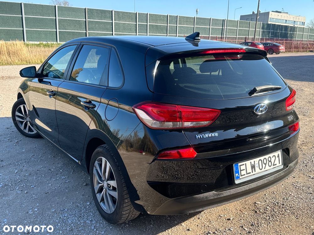 Hyundai i30 1.4 T-GDI DCT Premium - 4