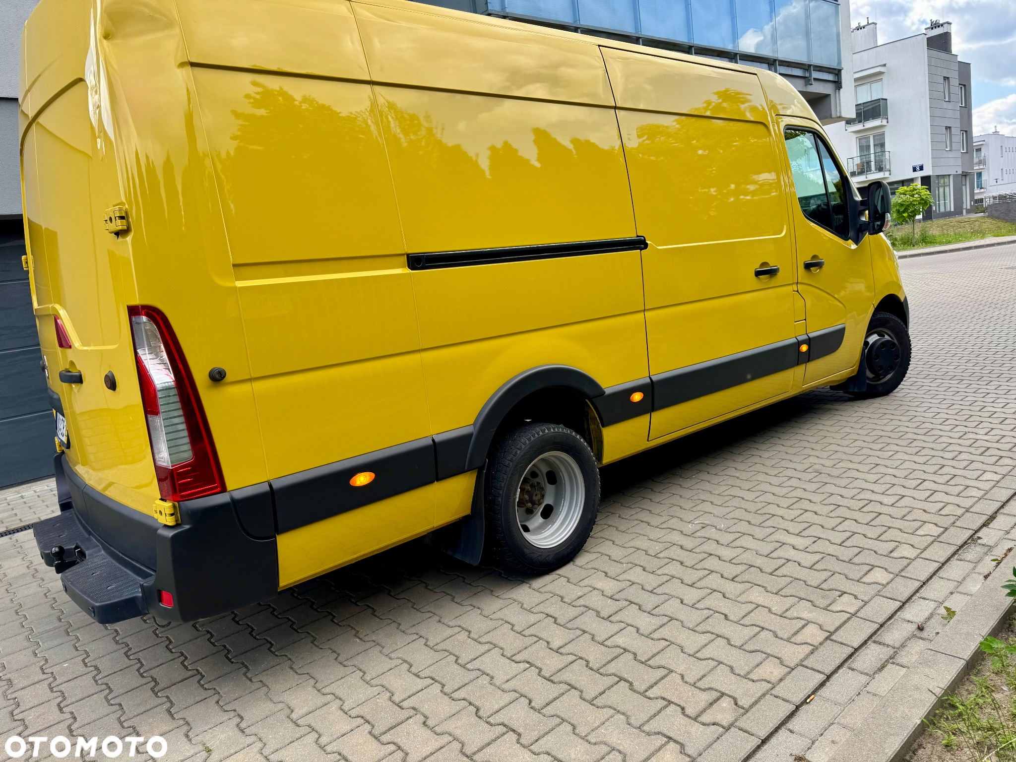 Opel Movano na bliźniaku Maxi długi wysoki L3H3 L2H2 bi turbo 170KM fotel pneumatyczny klima czujniki MAXI L3H2 L2H3 renault Master 2300 P3500 na bliźniaku podwójne koła tylne bliźniak max wzmocniony drzwi tylne 180 faktura VAT 23% brutto FV vat23% - 31