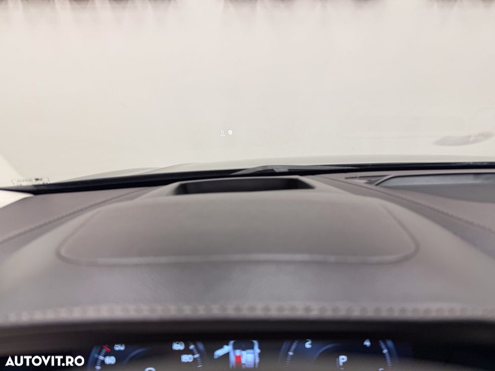 Volvo S90 D5 AWD Geartronic Inscription - 34