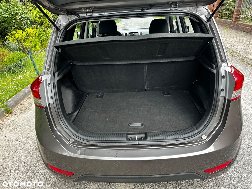 Hyundai ix20 1.4 Trend - 10
