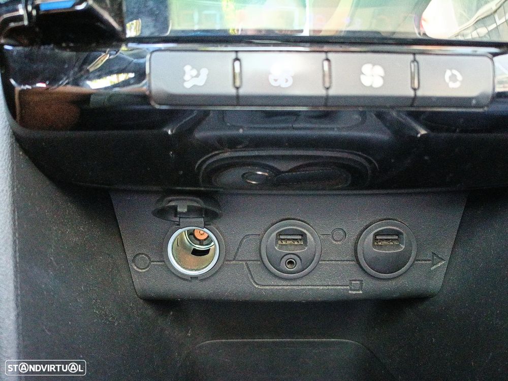 Peugeot 2008 1.6 e-HDi Allure - 15