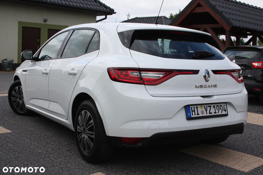 Renault Megane ENERGY TCe 100 LIMITED - 27
