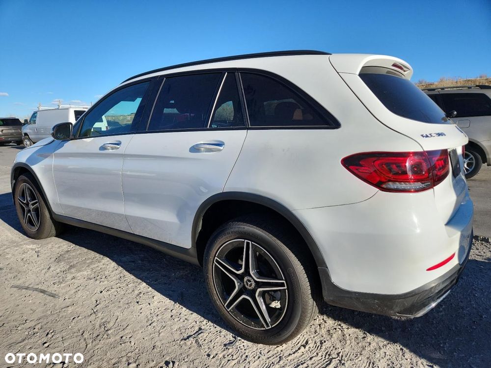 Mercedes-Benz GLC - 2