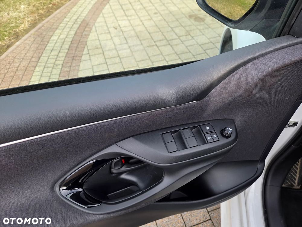 Toyota Yaris - 19