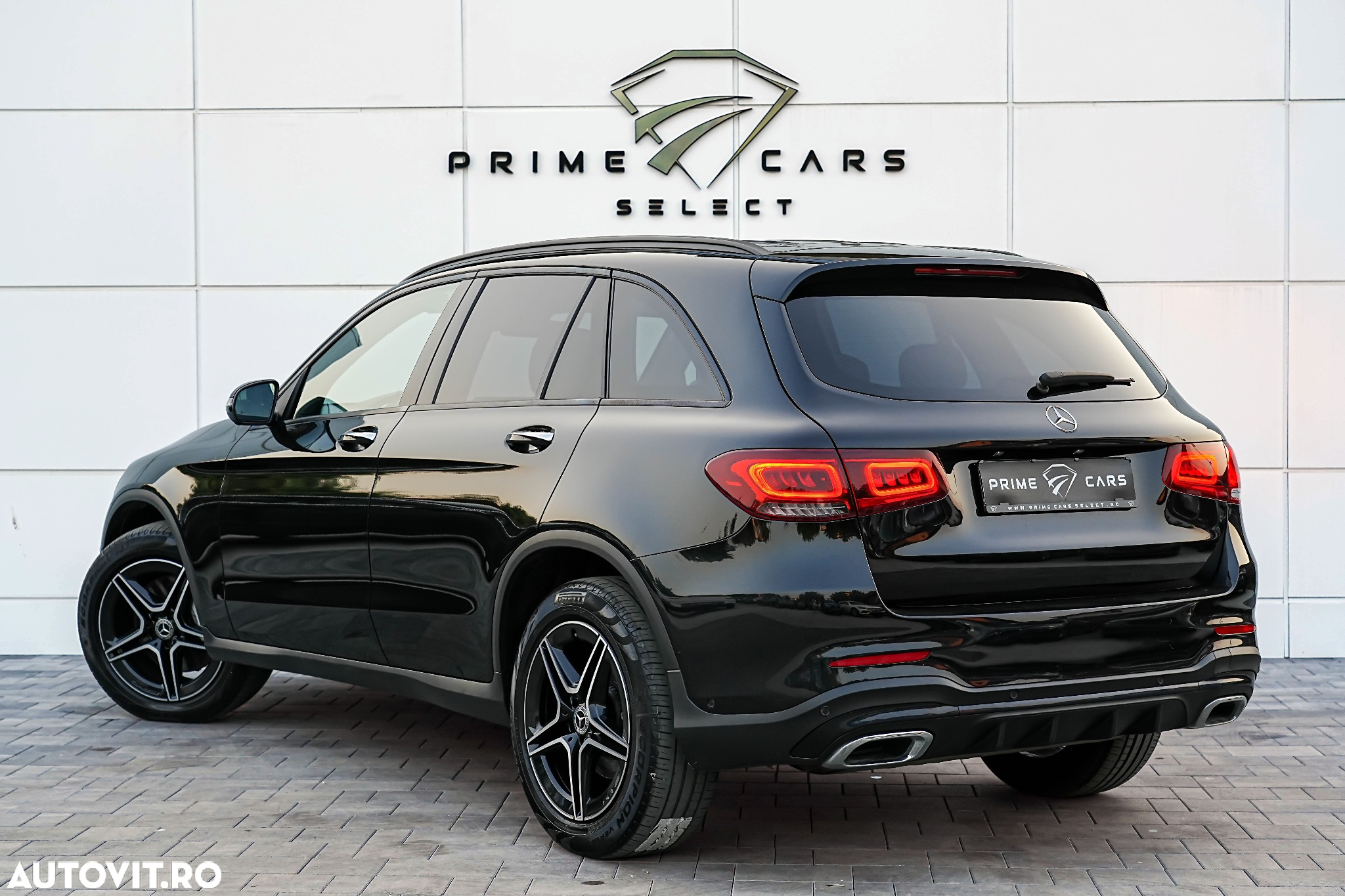Mercedes-Benz GLC 200 4Matic 9G-TRONIC AMG Line - 7