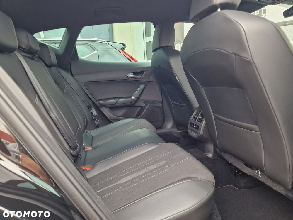 Cupra Formentor 1.4 e-Hybrid DSG - 24
