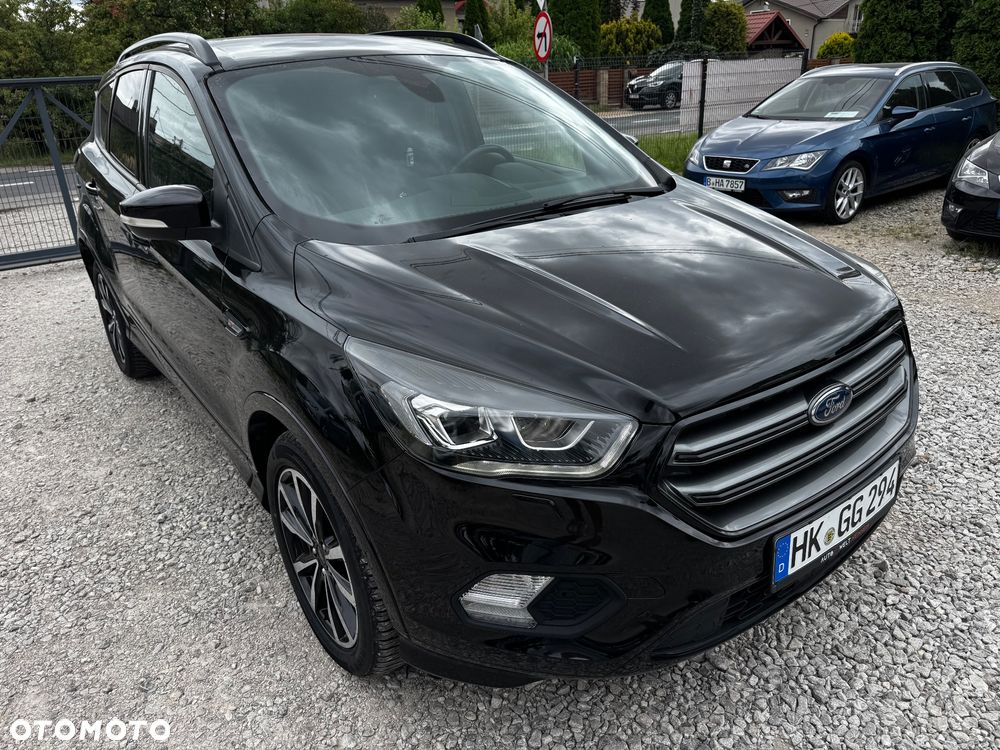 Ford Kuga 1.5 EcoBoost 2x4 ST-Line - 10
