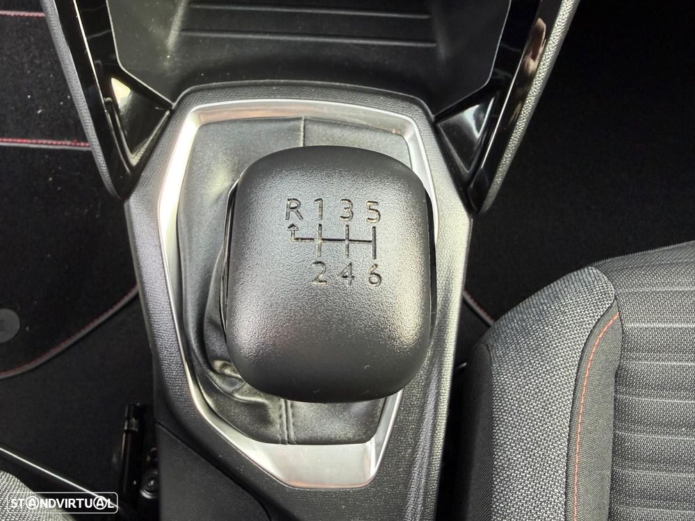 Peugeot 208 1.2 PureTech Allure - 22