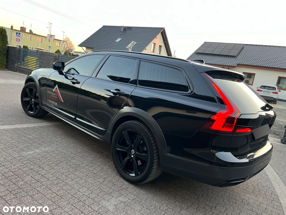 Volvo V90 Cross Country D5 AWD Pro - 20