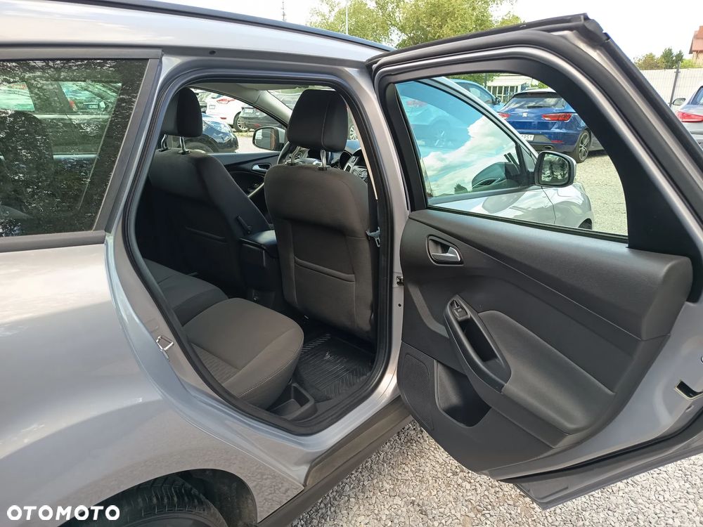 Ford Focus 2.0 TDCi Edition - 38