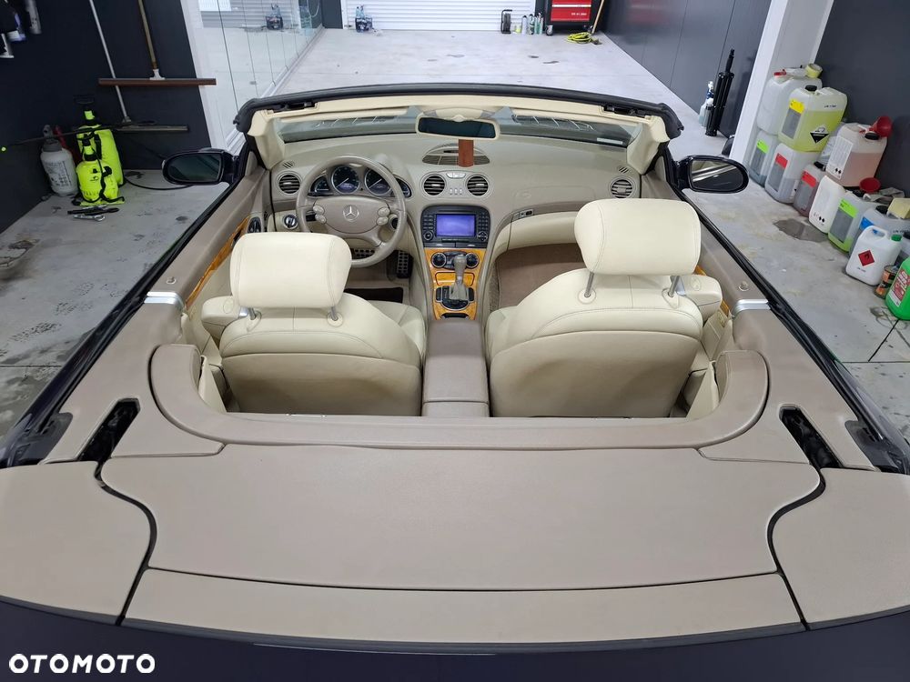 Mercedes-Benz SL - 8