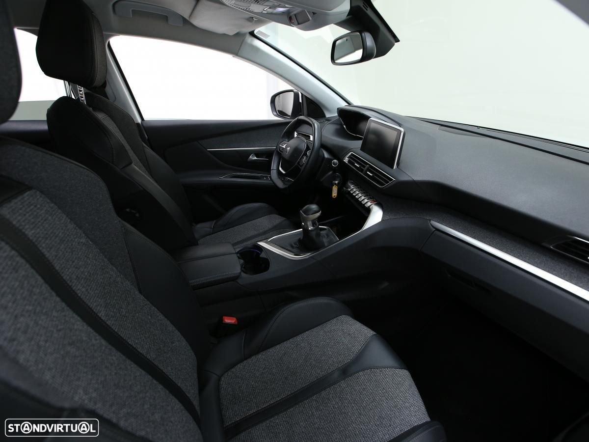 Peugeot 3008 1.5 BlueHDi Allure - 11