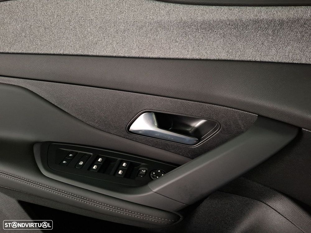 Peugeot e-308 54 kWh Allure - 22