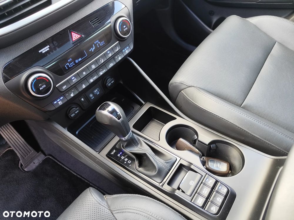 Hyundai Tucson - 11