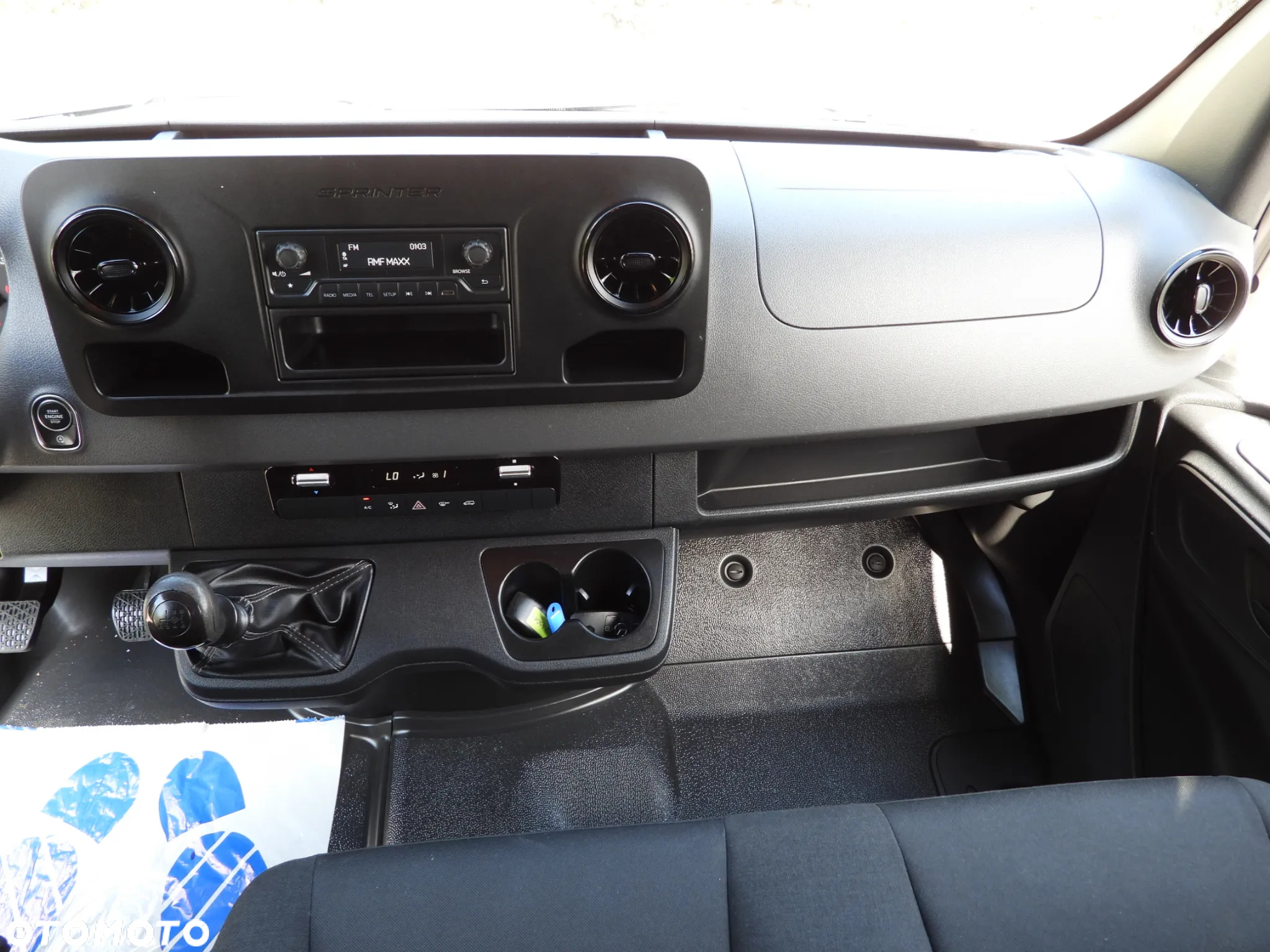 Mercedes-Benz SPRINTER 316 FURGON BLASZAK KLIMATYZACJA 165KM [ 232001 ] - 33