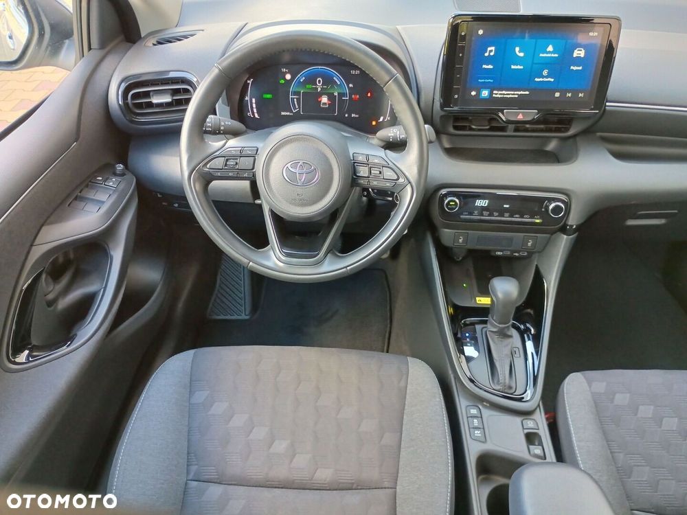 Toyota Yaris Hybrid 1.5 Style - 23