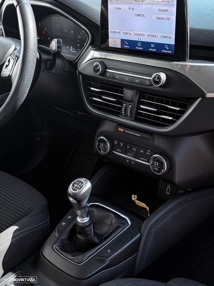Ford Focus 1.5 TDCi ECOBlue Titanium - 7