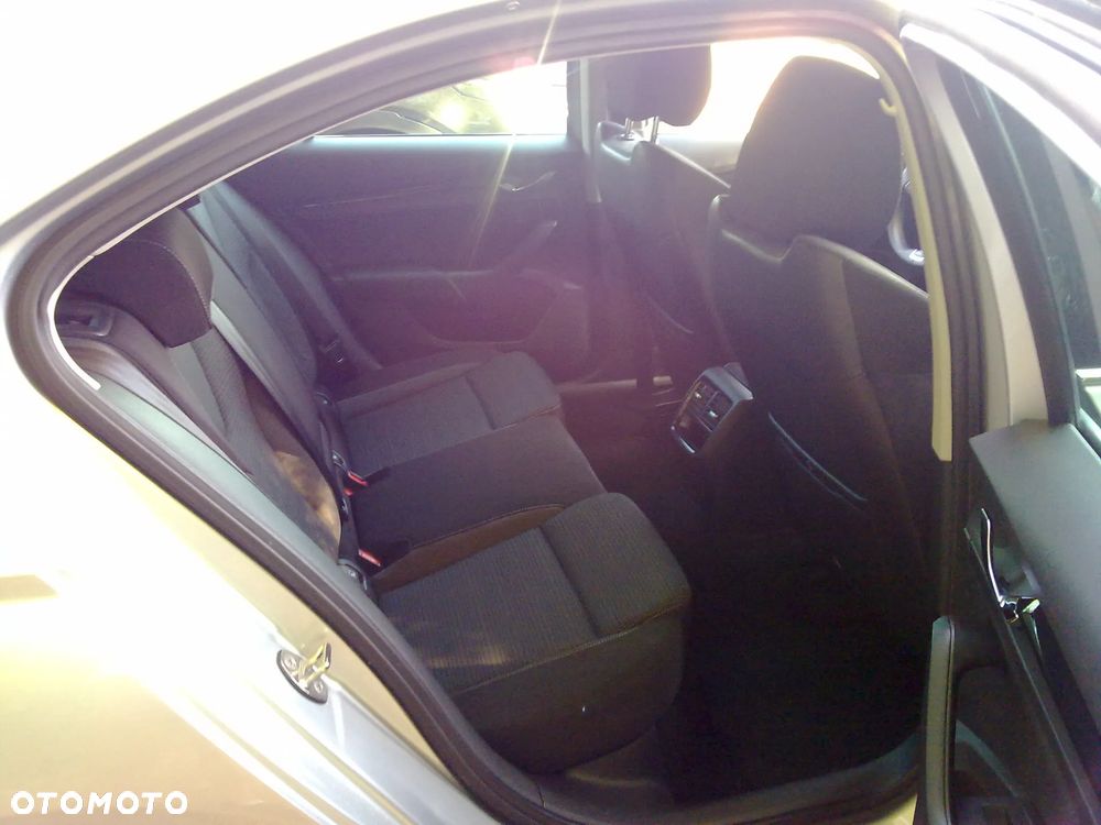 Skoda Octavia 2.0 TDI Ambition - 18
