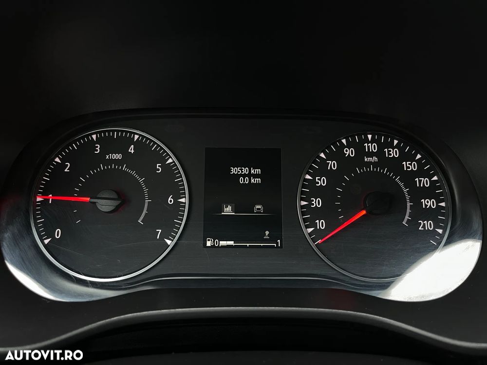 Dacia Sandero Stepway TCe 90 MT6 Comfort - 24