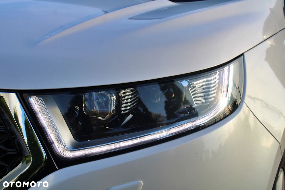 Ford Edge 2.0 TDCi Bi-Turbo 4x4 Vignale - 39