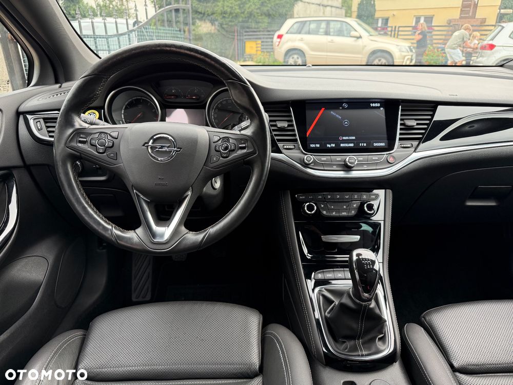 Opel Astra 1.4 Turbo Innovation - 14