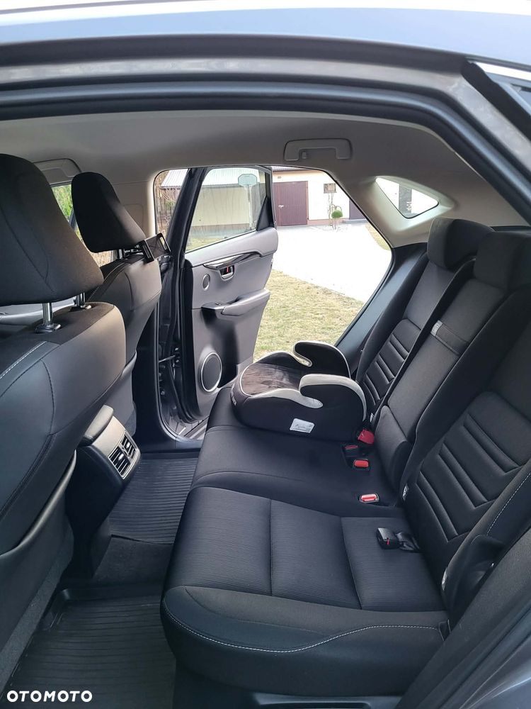 Lexus NX 300 Prestige AWD - 9