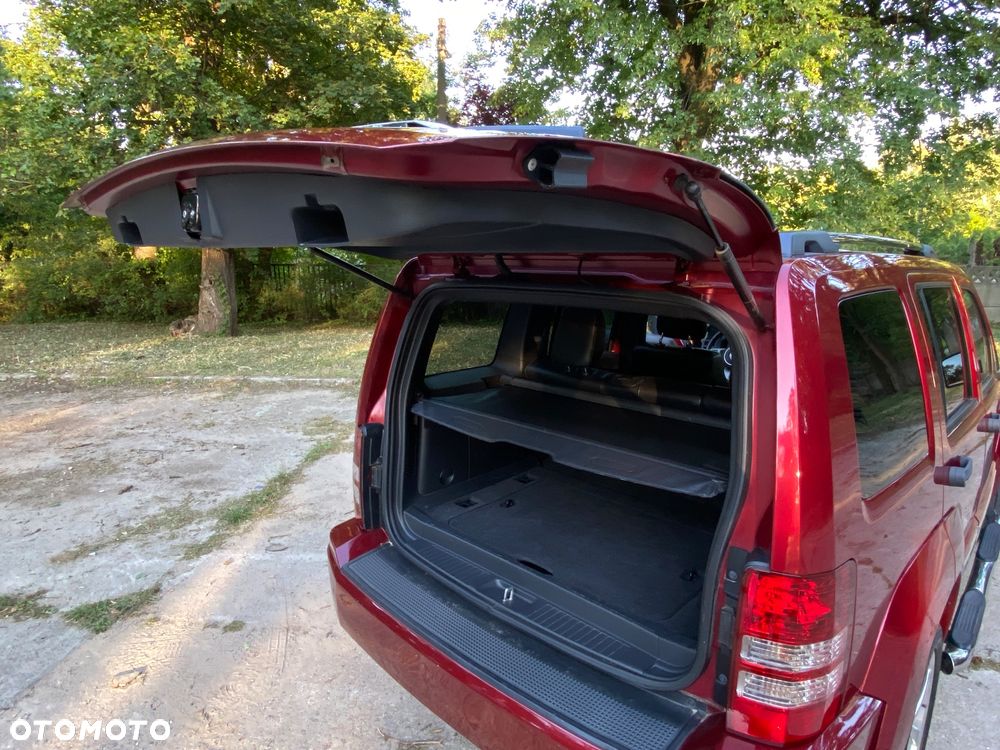 Jeep Liberty - 8