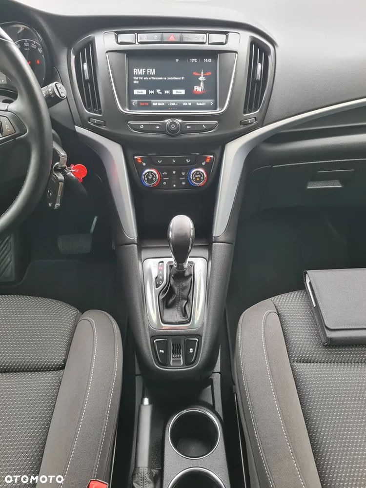 Opel Zafira 1.4 Turbo Automatik Business Edition - 19