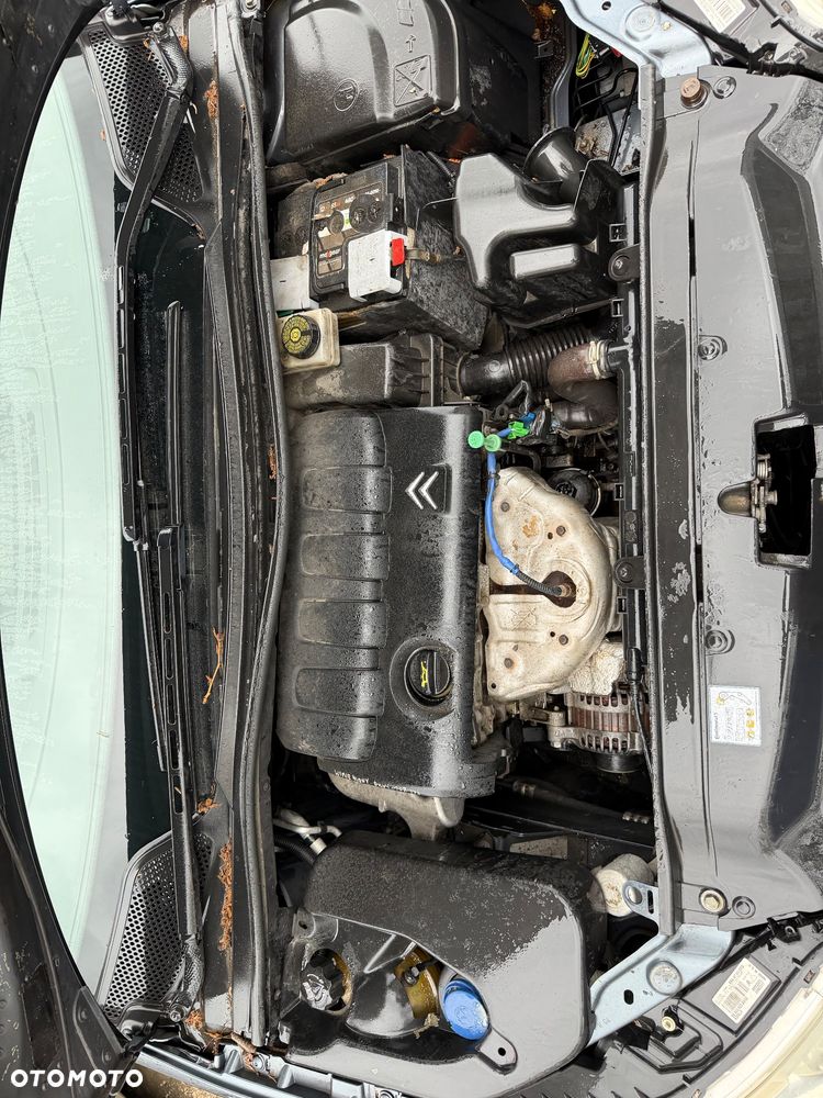 Citroen C4 I Phase II 1.4 benzyna 88KM 2008 na części – silnik i skrzynia sprawne - 2