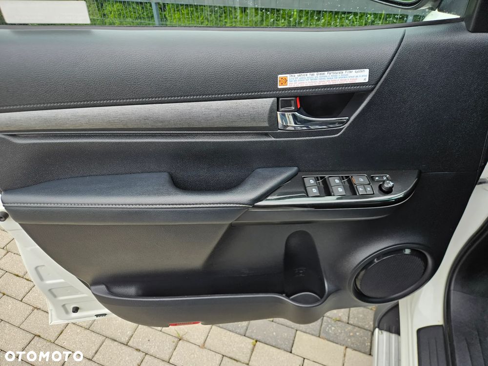 Toyota Hilux 2.8 D-4D Double Cab Invincible 4x4 - 13